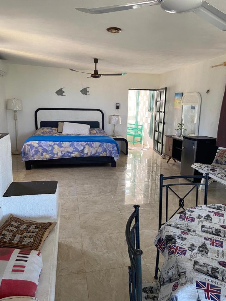הוילה Casa Ibiza סלסטון מראה חיצוני תמונה